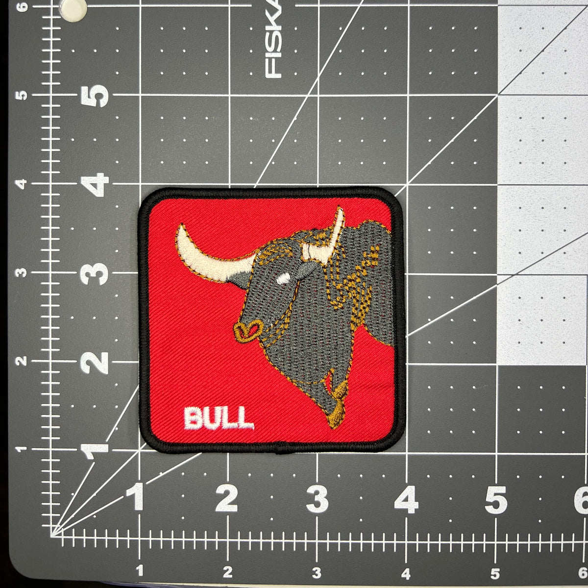 Bull Retro Vintage Style Patch